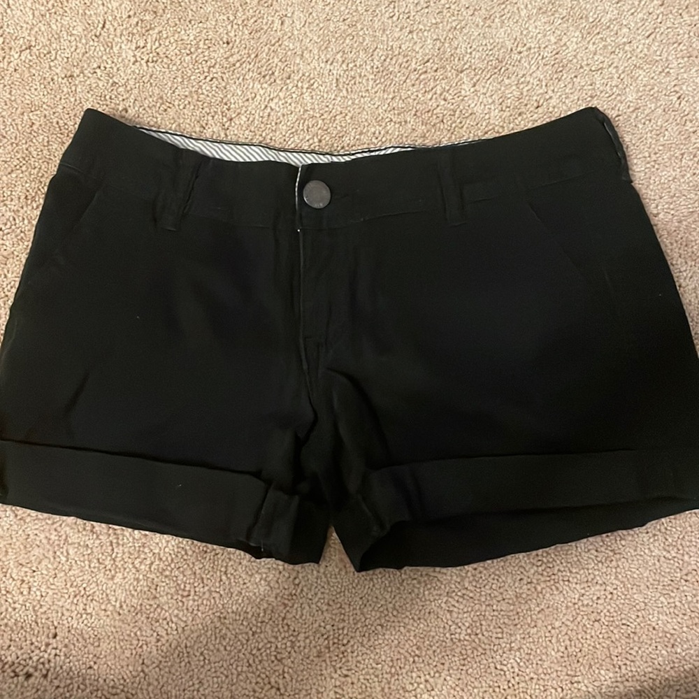 Aeropostale Midi Black Shorts Size 2.